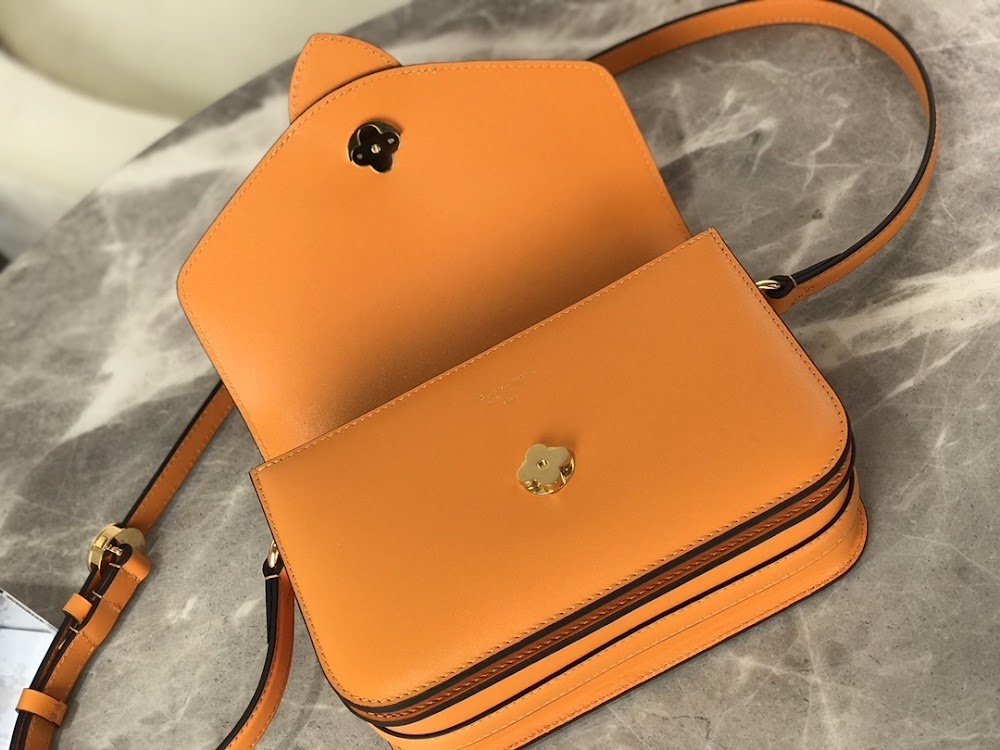Anum Bags ln Luxury Bag --60299