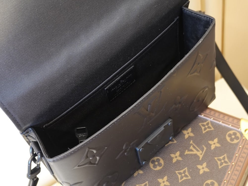 Anum Bags ln Luxury Bag --60285