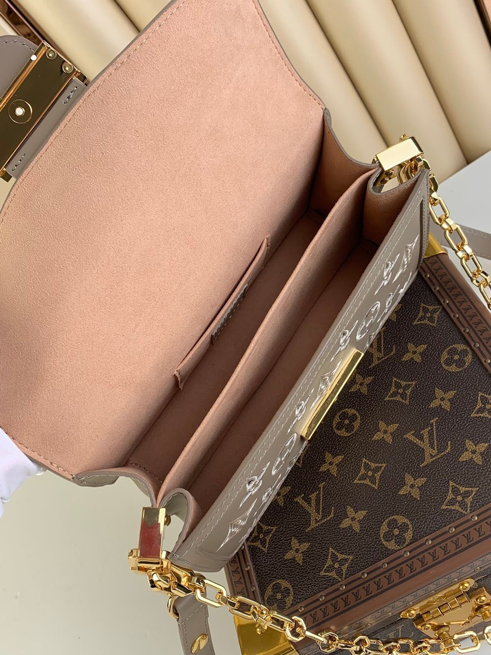 Anum Bags ln Luxury Bag --56221