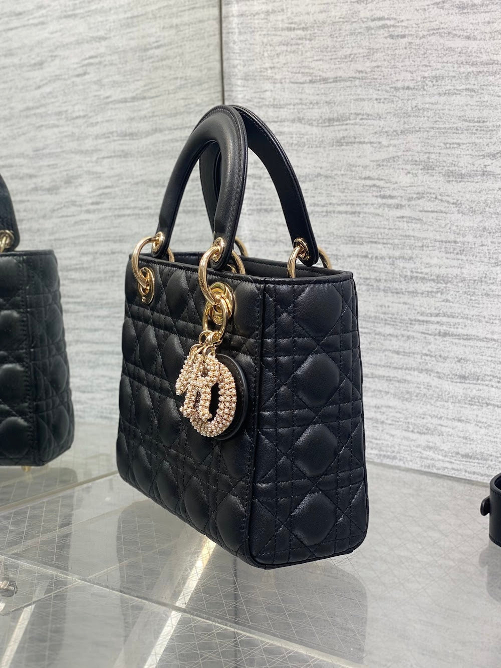 new-designer-premium-bags-nm16769