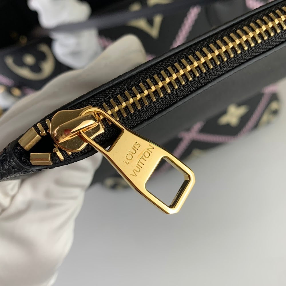 Anum Bags ln Luxury Bag --60771