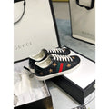 Ezyycart Bags MO-GCI Ace Embroidered 'Bees and Stars Sneaker 064