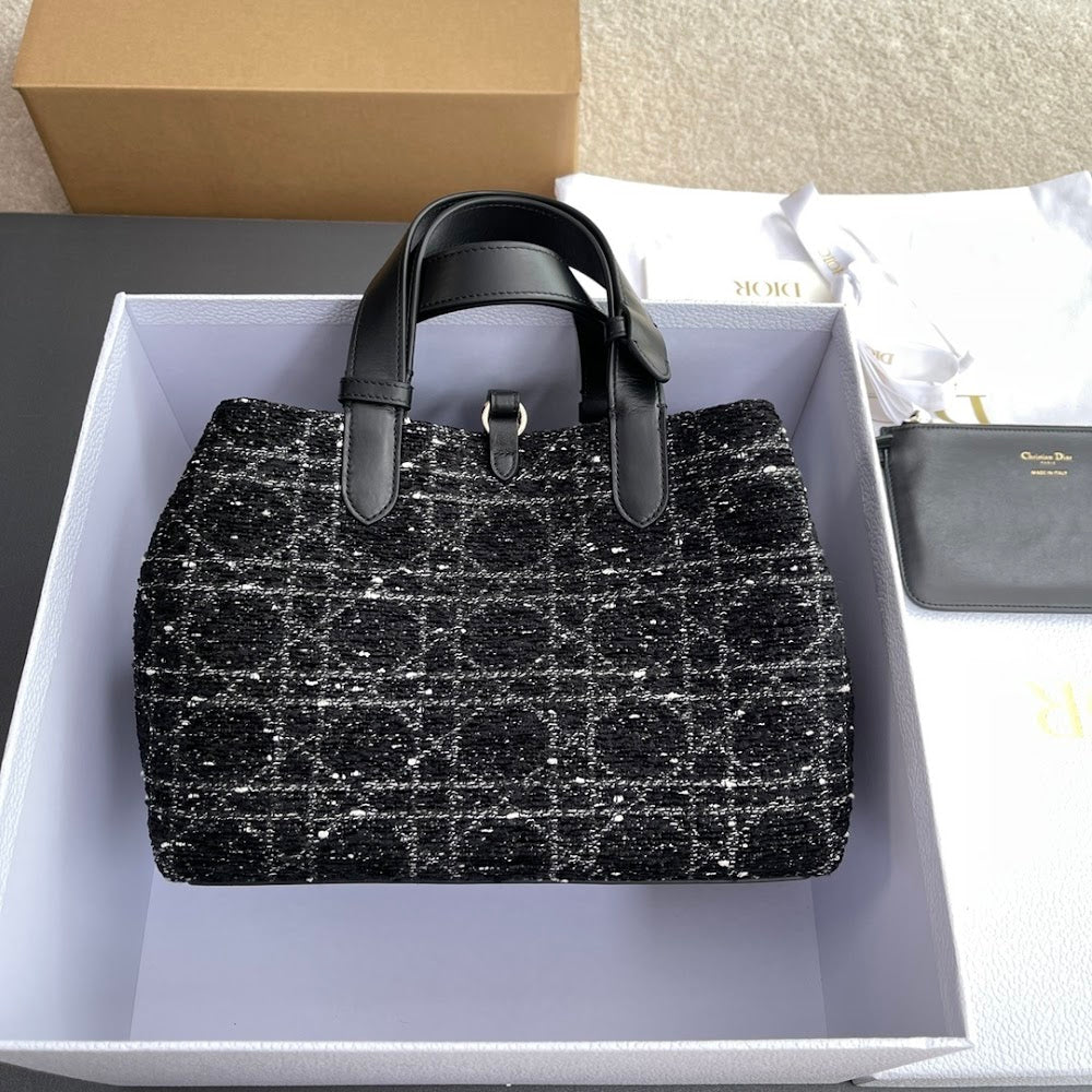 new-designer-premium-bags-nm15929