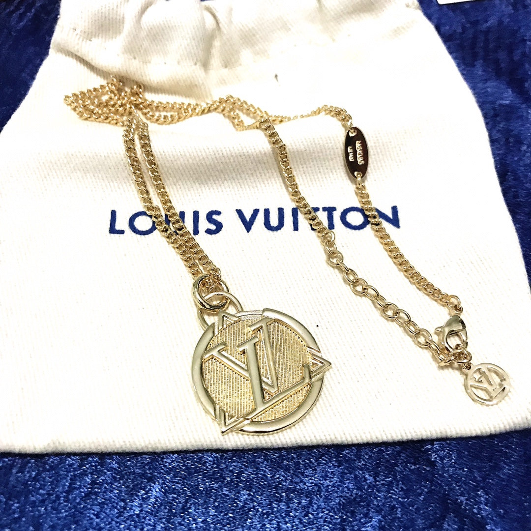 Anum Bags Necklace LUV026
