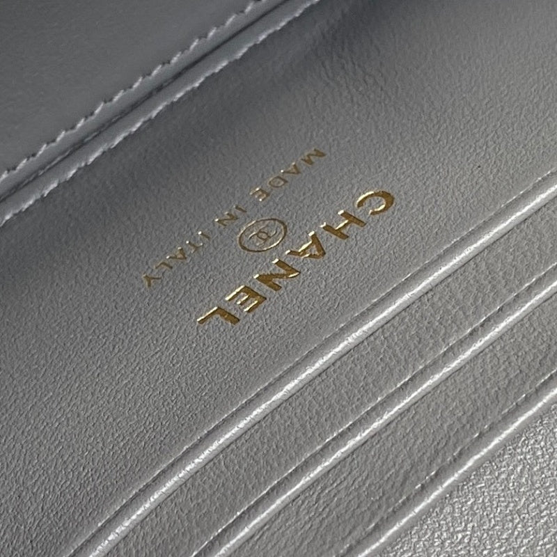 new-luxury-designer-bags-nm9561