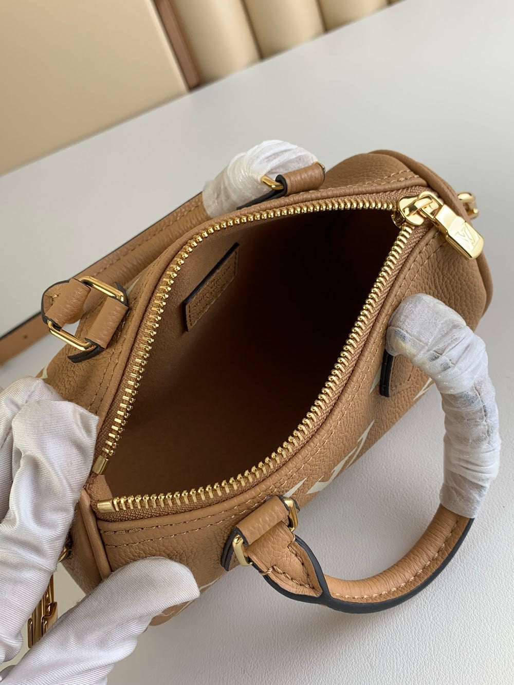 Anum Bags ln Luxury Bag --56497