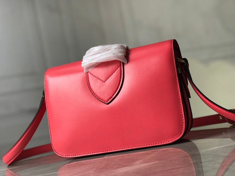 Anum Bags ln Luxury Bag --60301