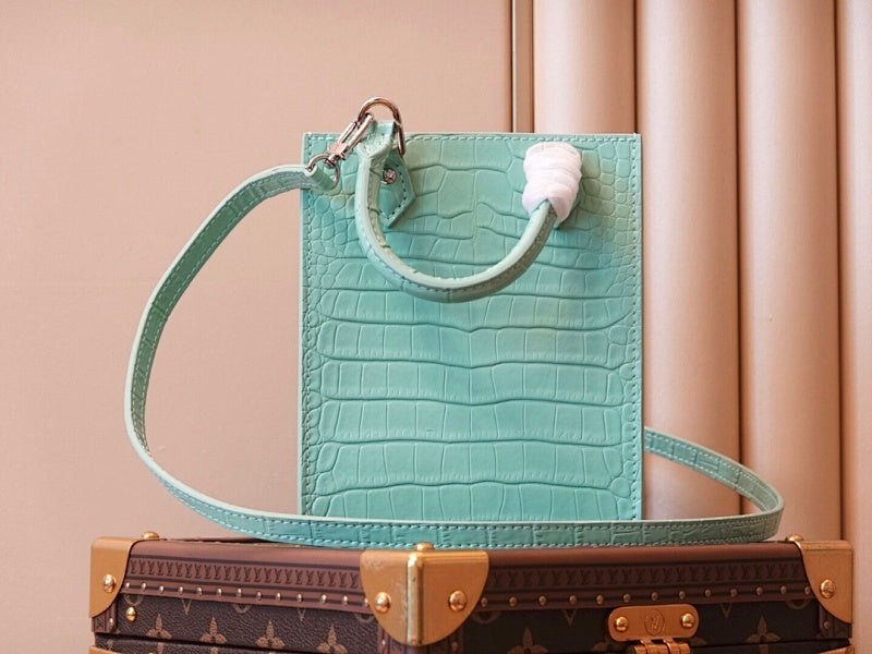 Anum Bags ln Luxury Bag --60267