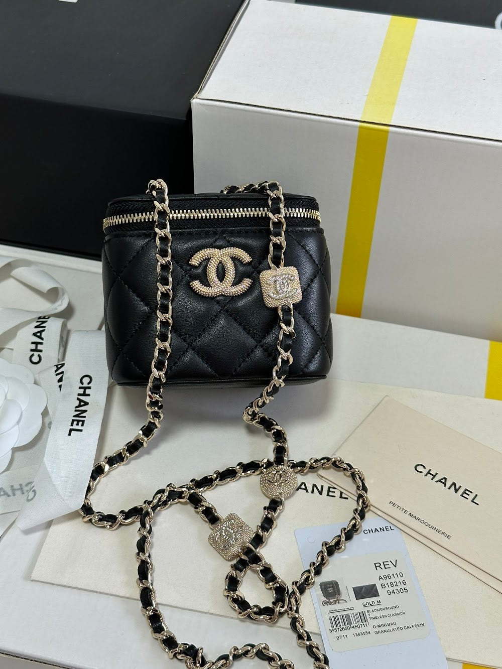 new-luxury-designer-bags-nm9477