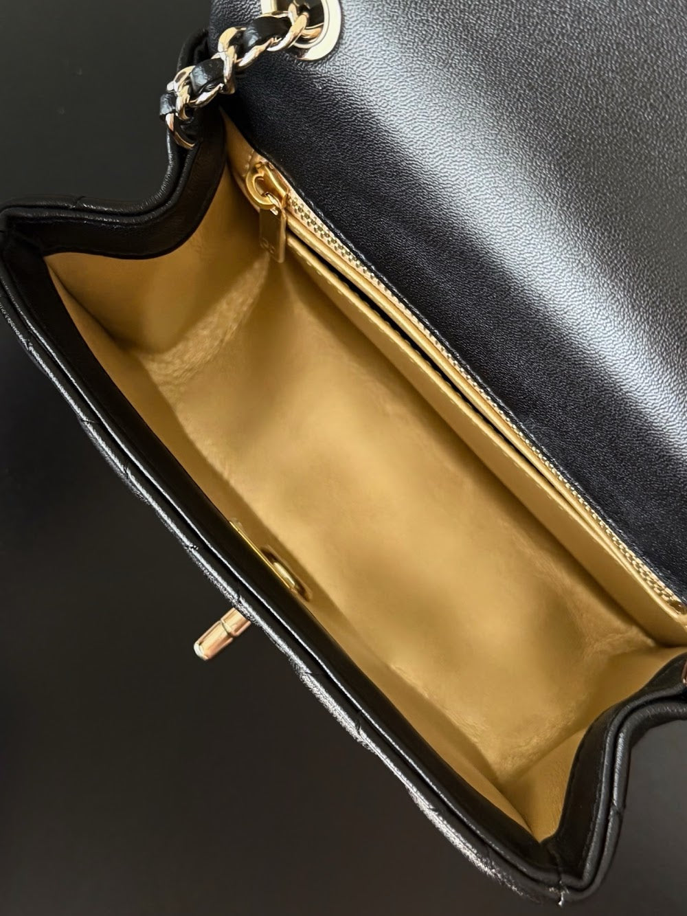 Anum Bags CHn Luxury Bag --114057