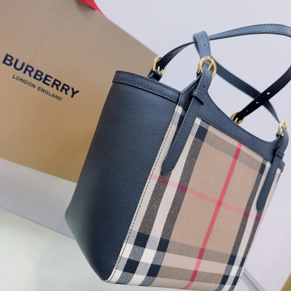 Ezyycart Bags Burberryn Luxury Bag --91820