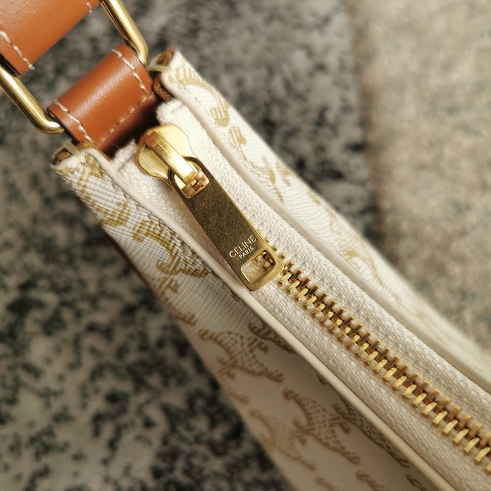 Ezyycart Bags Celine Luxury Bag --111969
