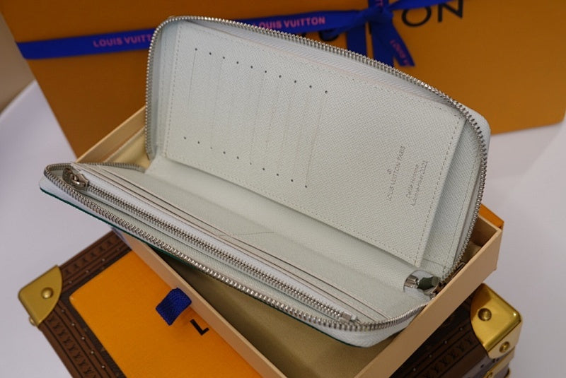 Anum Bags ln Luxury Bag --60171