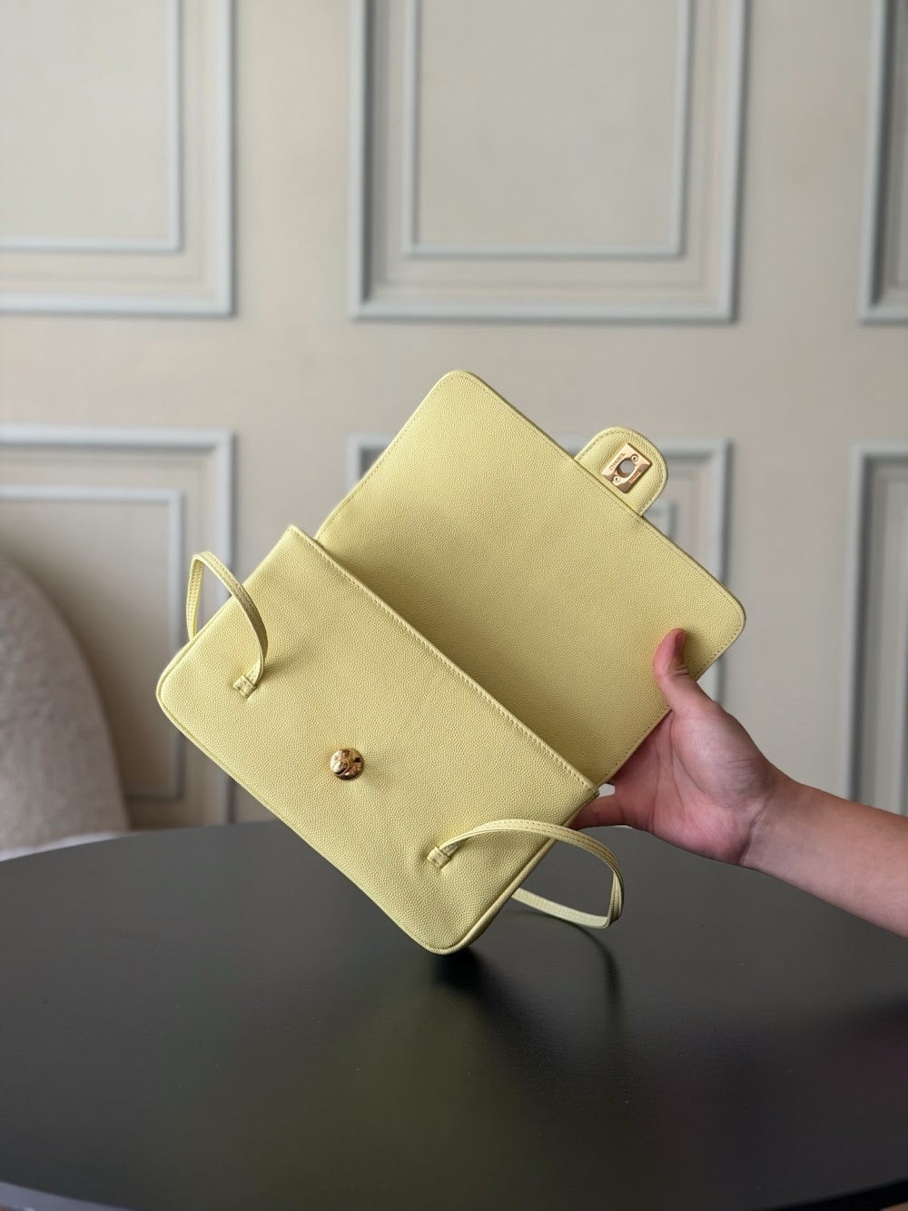 Anum Bags CHn Luxury Bag --114052