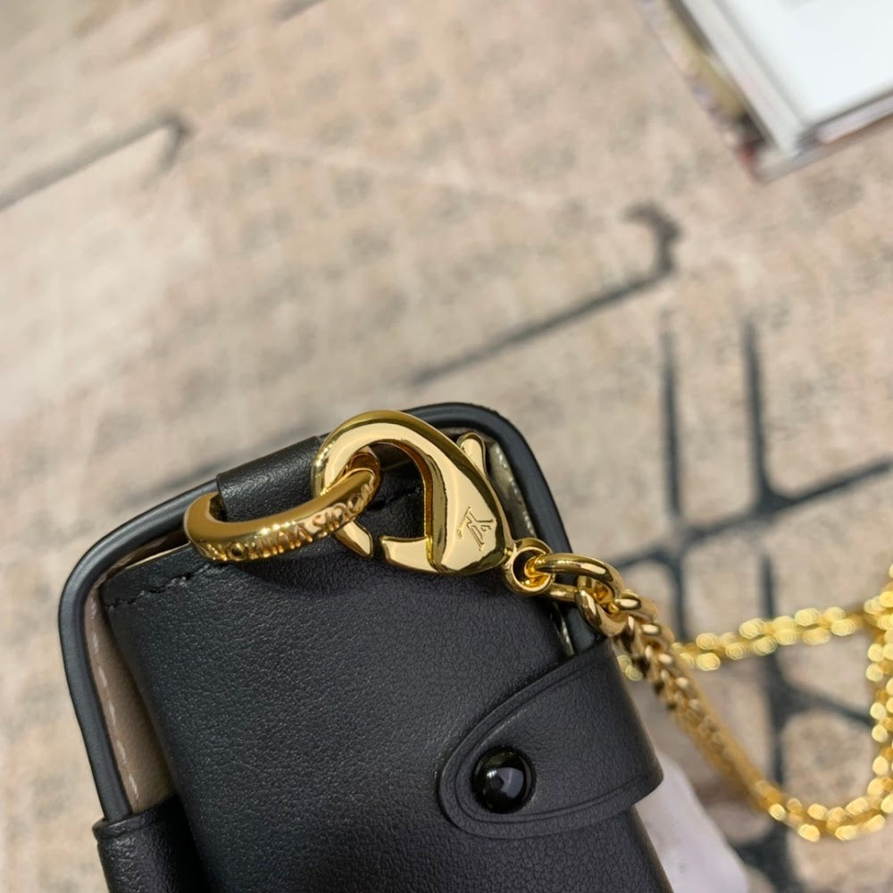 Anum Bags ln Luxury Bag --59443