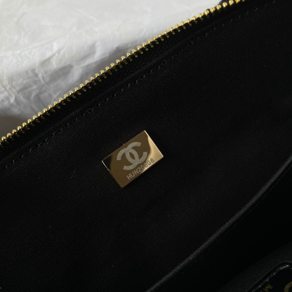 new-luxury-designer-bags-nm9531