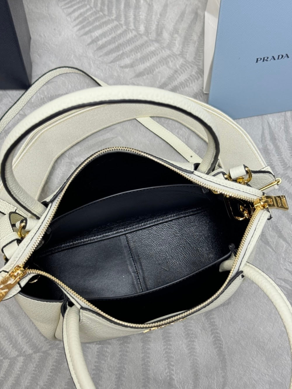 Ezyycart Bags Pradn Luxury Bag --101350