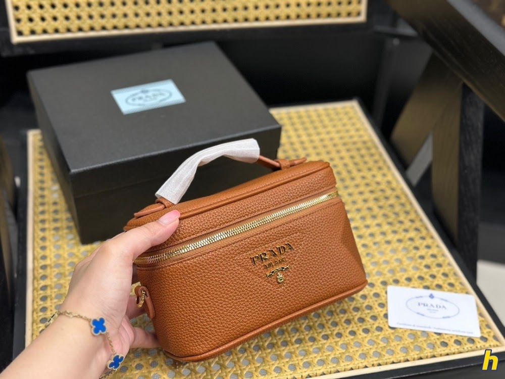 Ezyycart Bags pradn Luxury Bag --73135