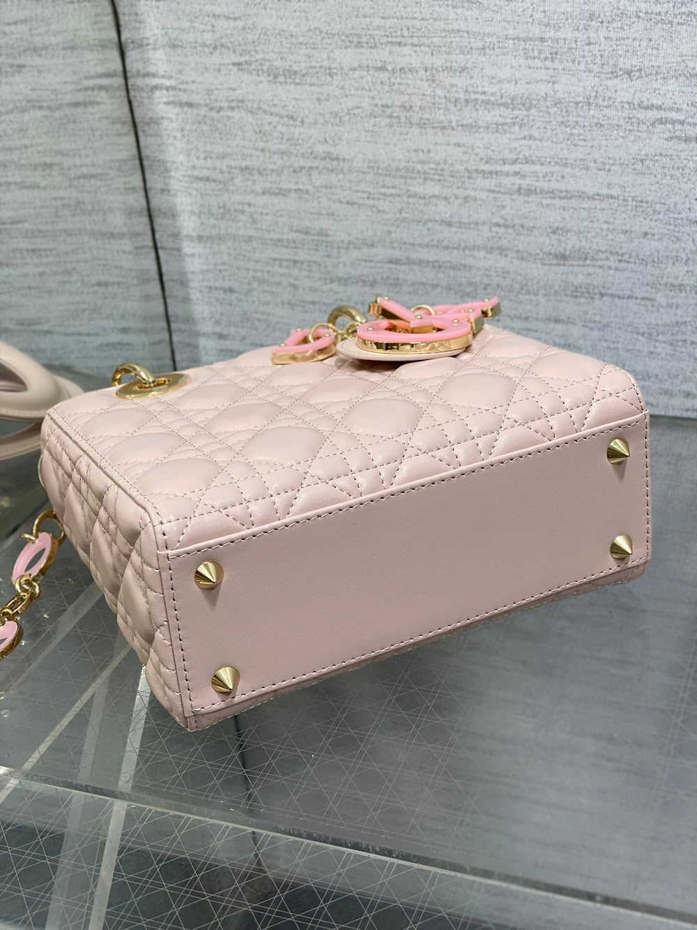 new-luxury-designer-bags-nm16198