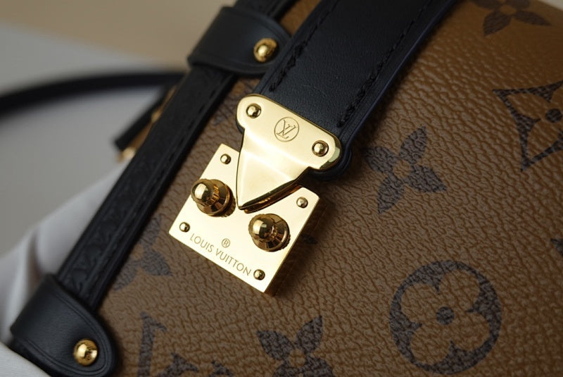 Anum Bags ln Luxury Bag --58935