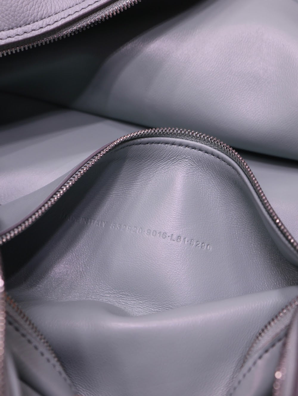 Ezyycart Bags Balenciaga Luxury Bag --110593