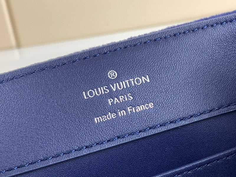 Anum Bags ln Luxury Bag --58879