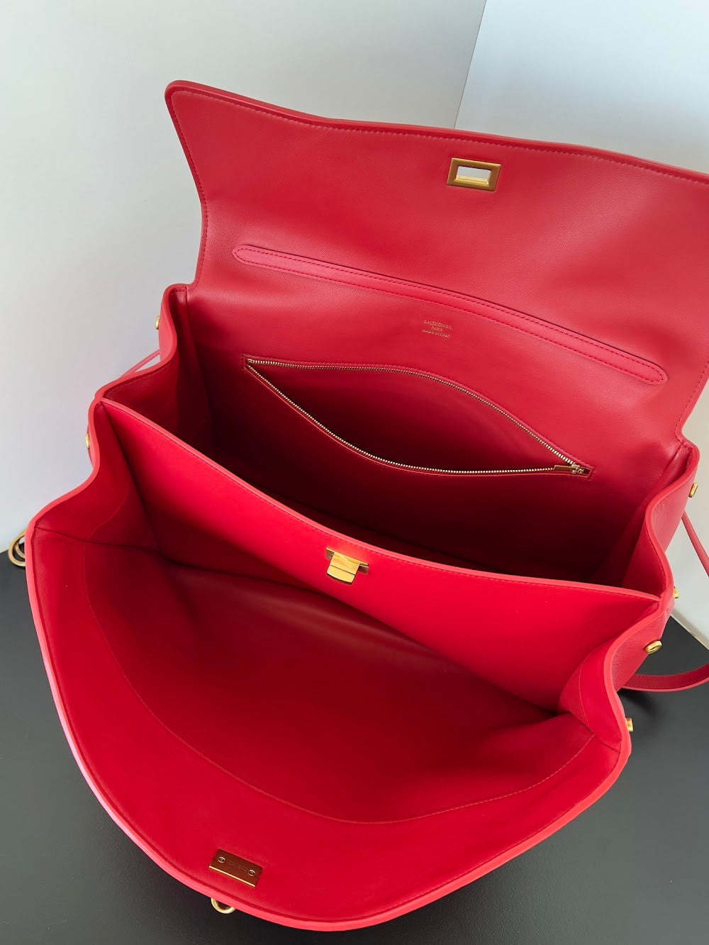 Ezyycart Bags Balenciaga Luxury Bag --110658