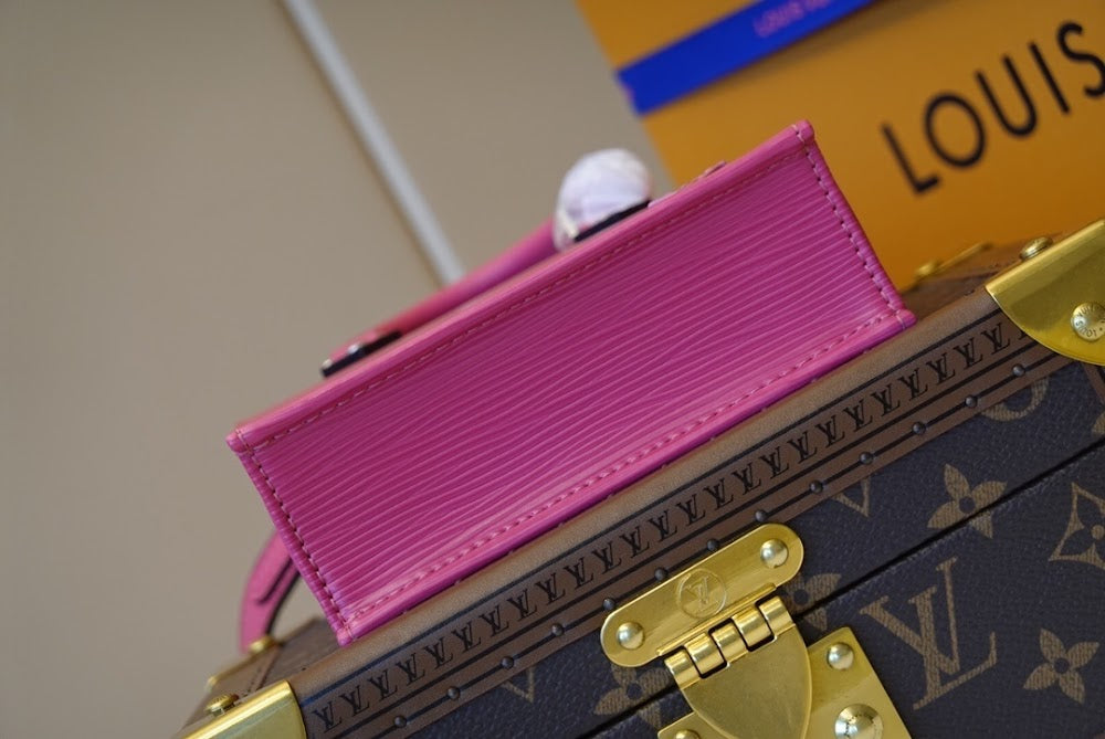 Anum Bags ln Luxury Bag --60126