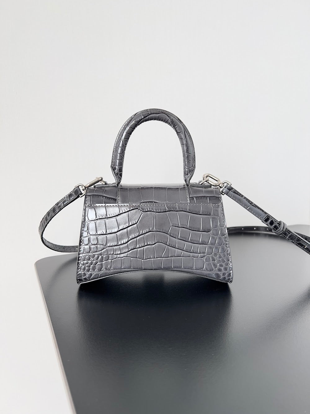 Ezyycart Bags Balenciaga Luxury Bag --111608