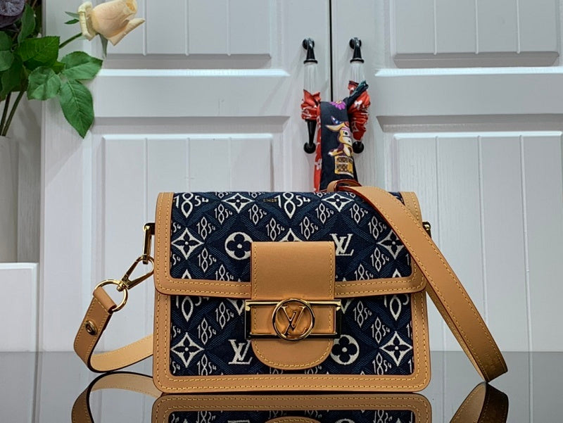 Anum Bags ln Luxury Bag --58477