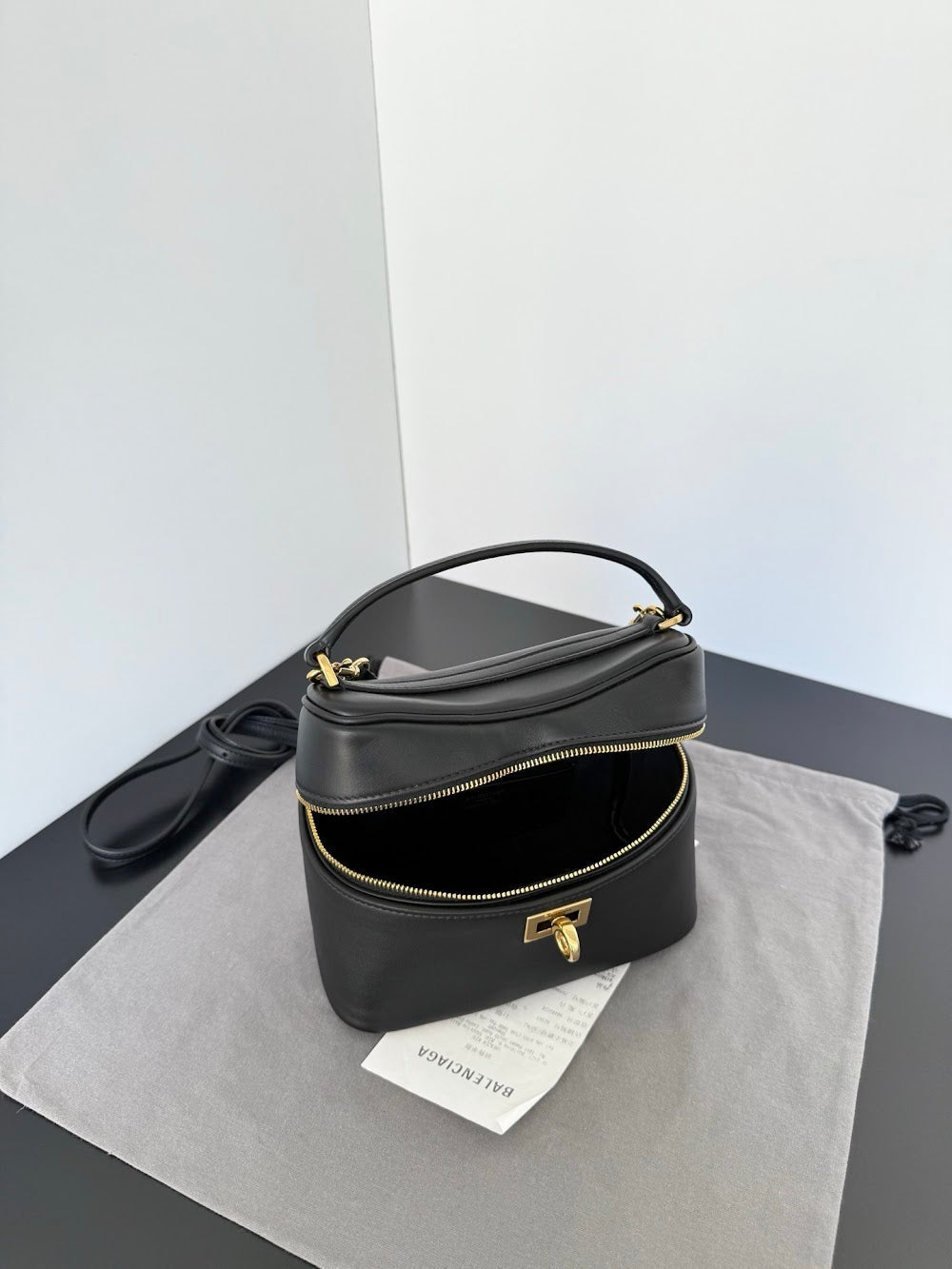 Ezyycart Bags Balenciaga Luxury Bag --111323
