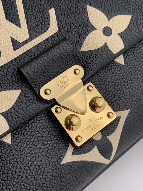 Anum Bags ln Luxury Bag --61007