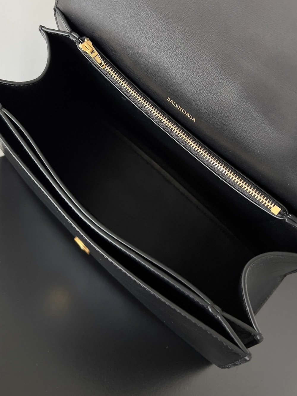 Ezyycart Bags Balenciaga Luxury Bag --111069