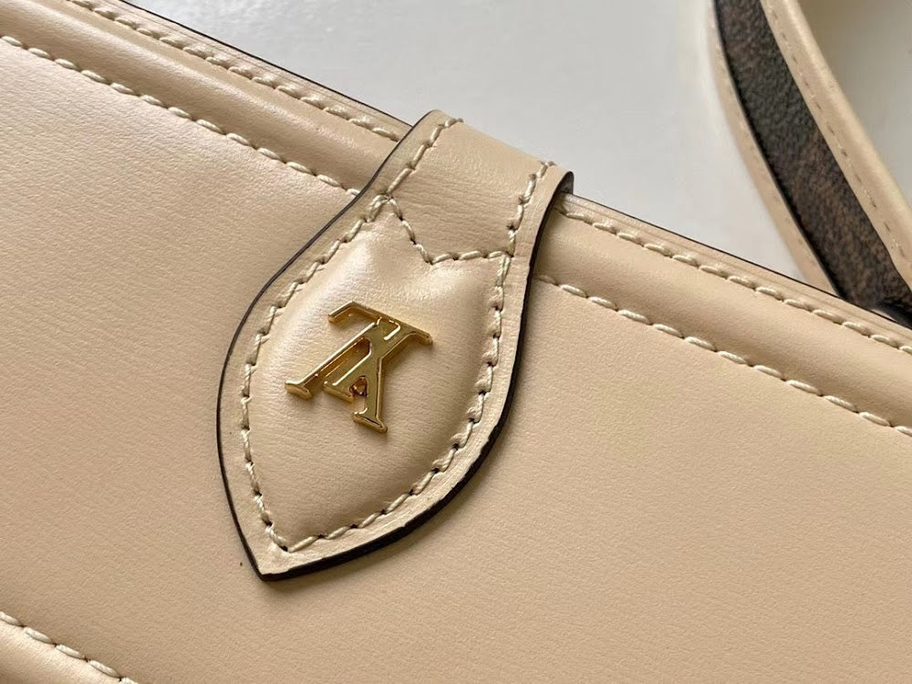 Anum Bags ln Luxury Bag --59770