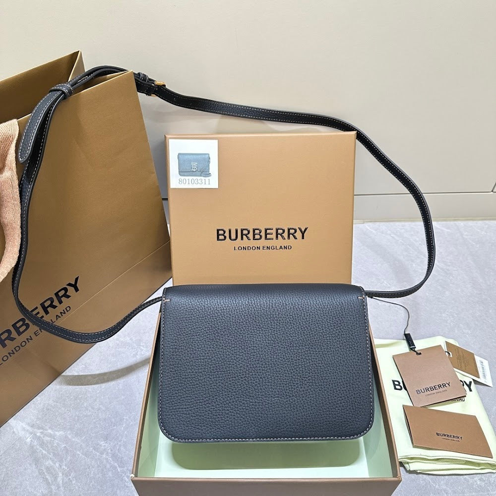 Ezyycart Bags Burberryn Luxury Bag --92700