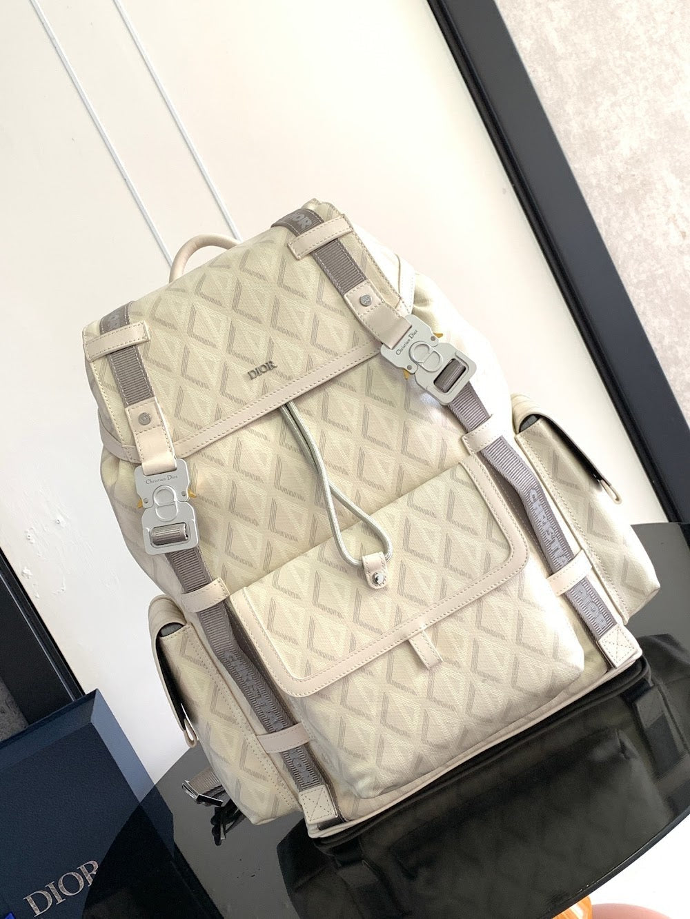 new-luxury-designer-bags-nm16111
