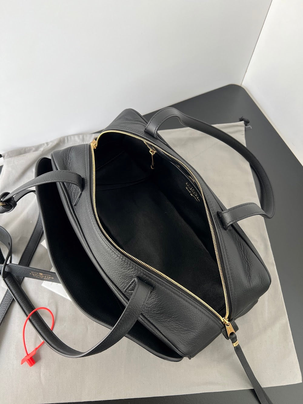 Ezyycart Bags Balenciaga Luxury Bag --111043