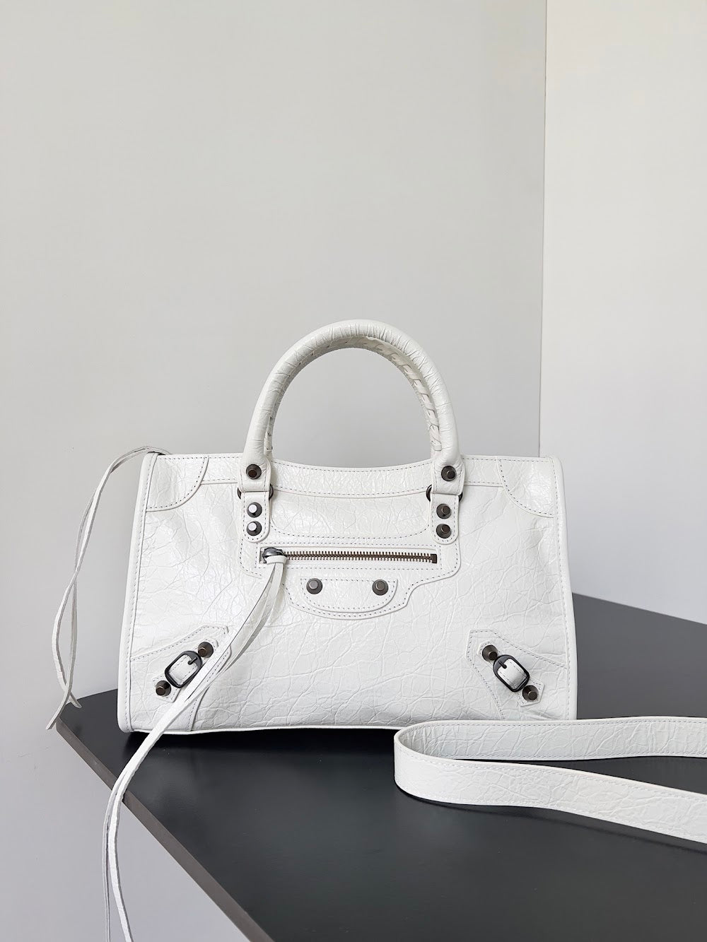 Ezyycart Bags Balenciaga Luxury Bag --110645