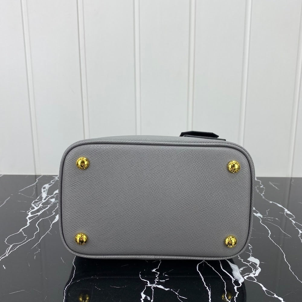 Ezyycart Bags pradn Luxury Bag --73173