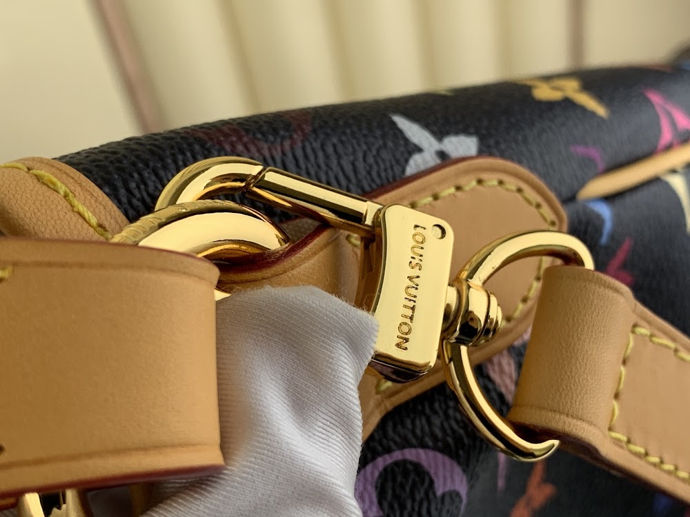 Anum Bags ln Luxury Bag --60419