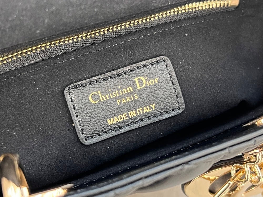 new-luxury-designer-bags-nm16239