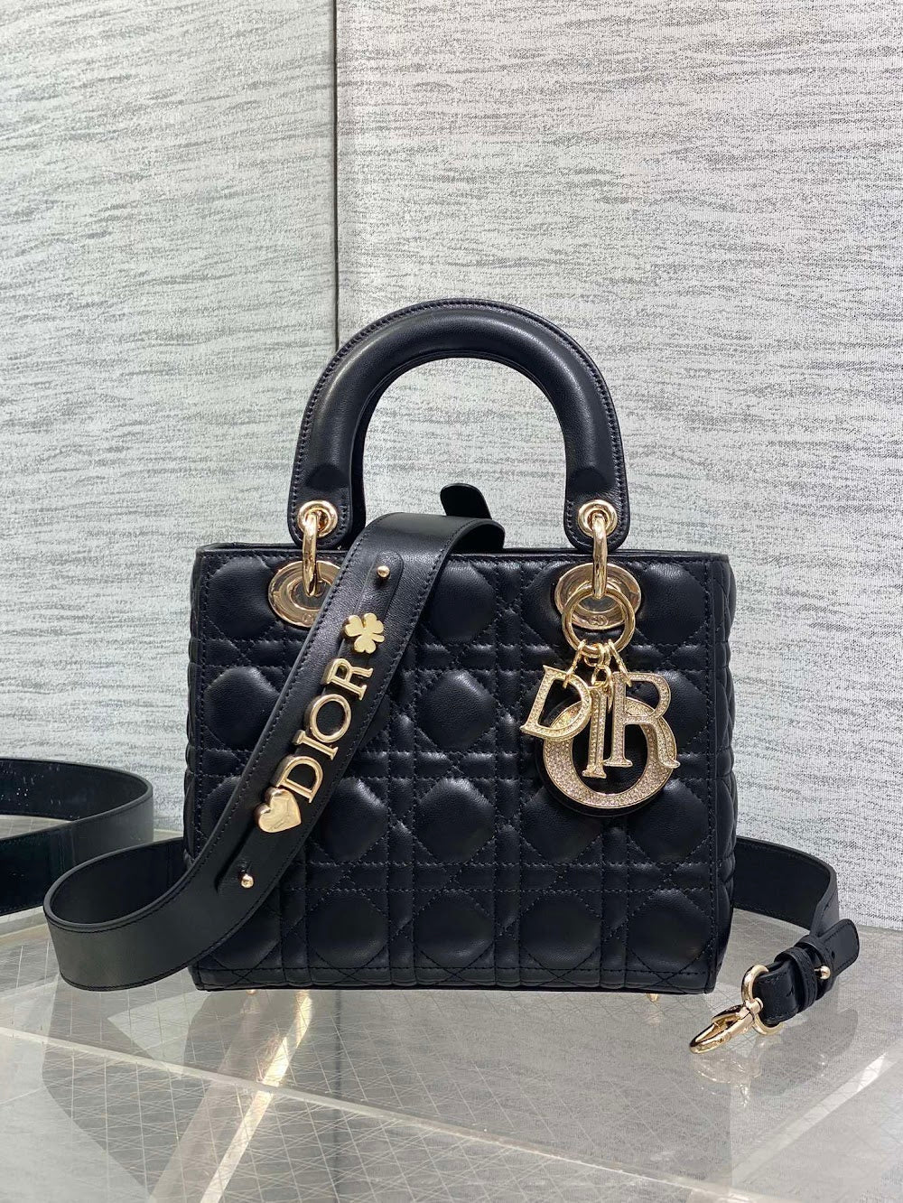 new-luxury-designer-bags-nm16297