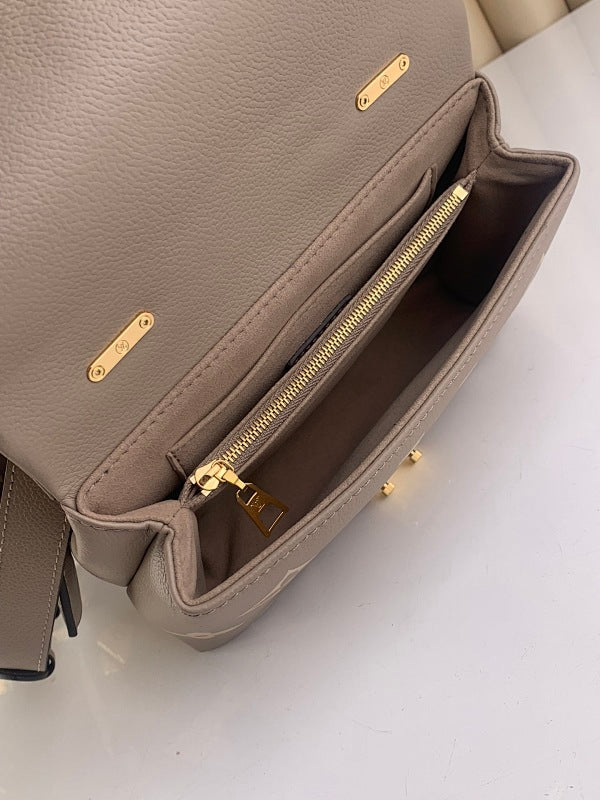 Anum Bags ln Luxury Bag --57540