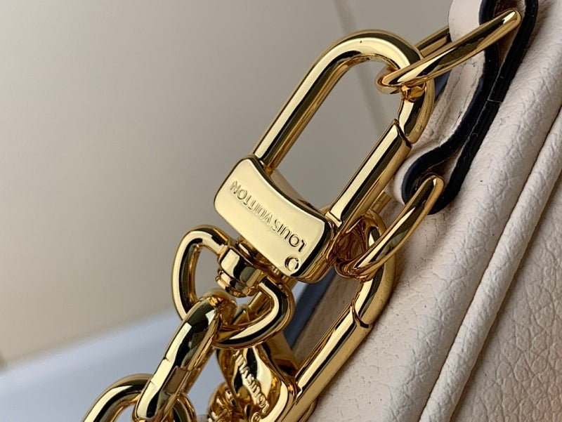 Anum Bags ln Luxury Bag --56188