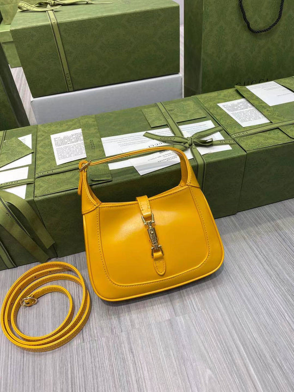 new-designer-premium-bags-nm18657