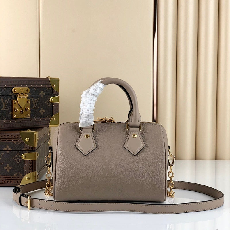 Anum Bags ln Luxury Bag --57892
