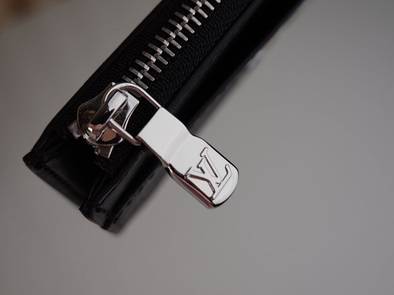 Anum Bags ln Luxury Bag --57787