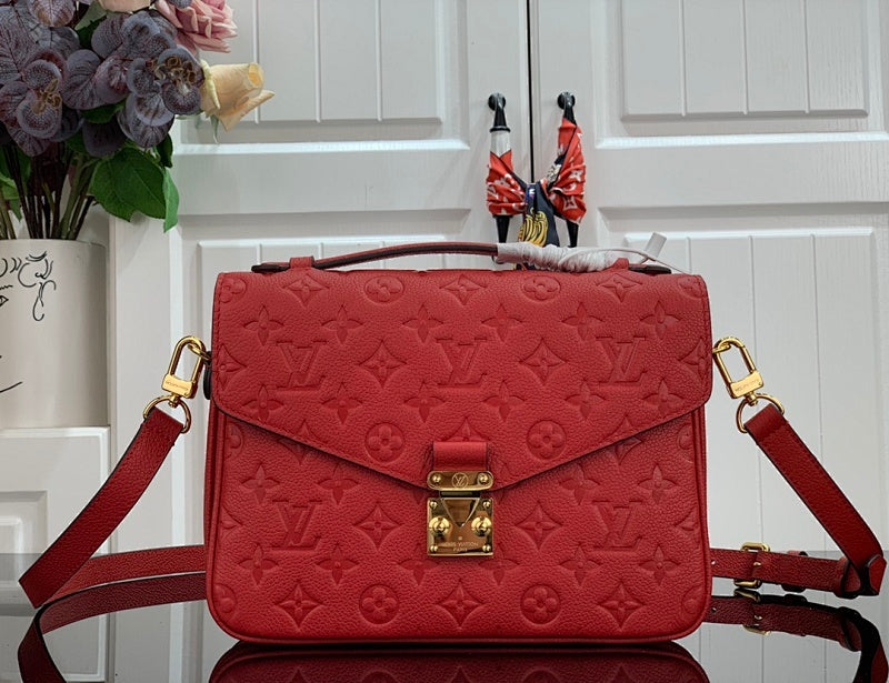 Anum Bags ln Luxury Bag --59657