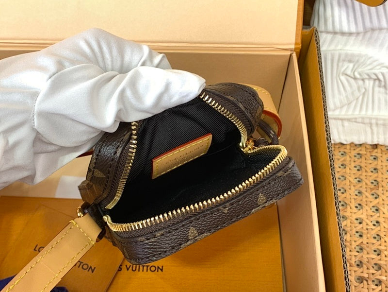 Anum Bags ln Luxury Bag --56599