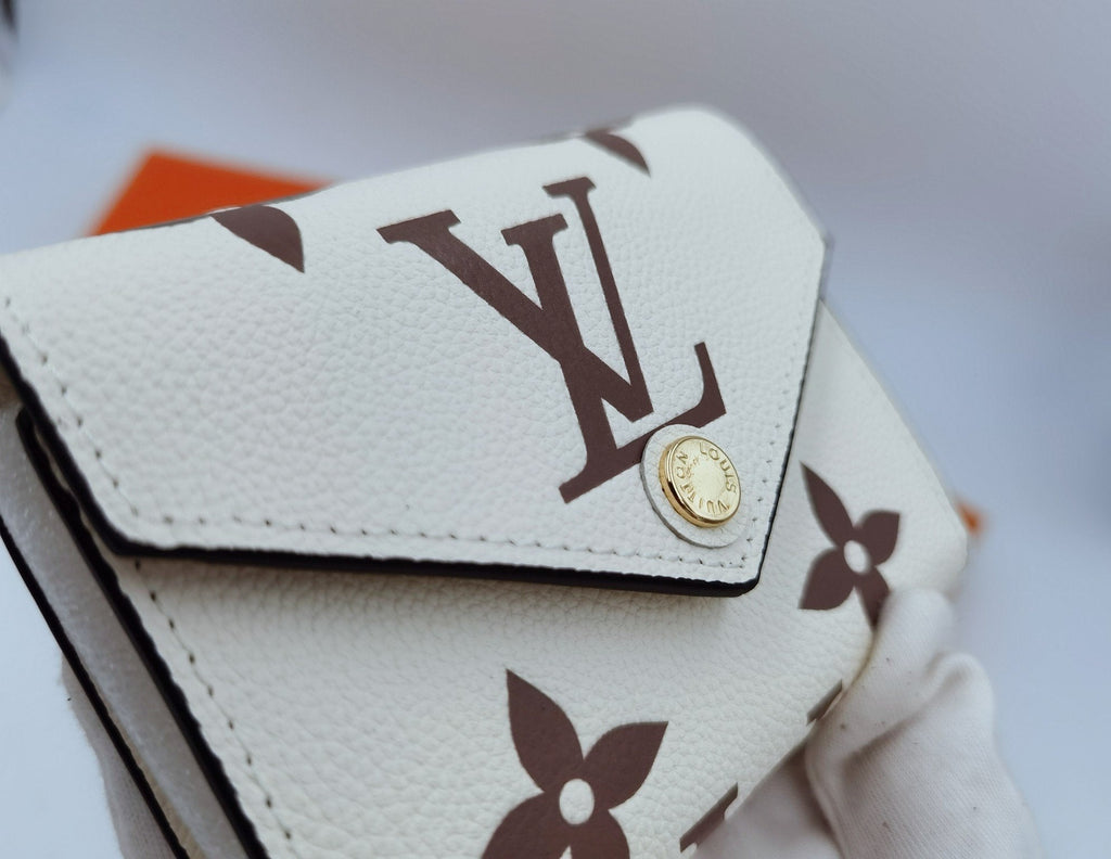 Anum Bags Wallet LUV 001